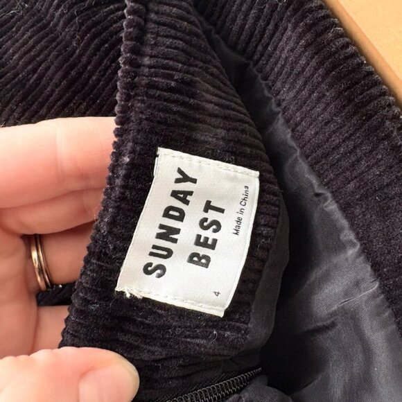 Aritzia Sunday Best Corduroy Lyra Mini Skirt Black Size 4 - Picture 8 of 9
